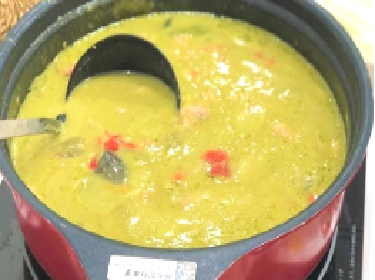 特製グリーンカレーとバターライス